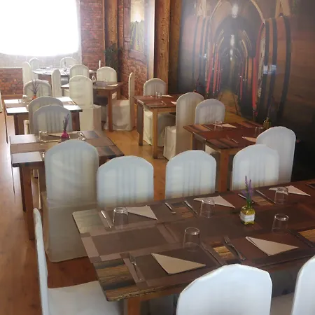 Alfageme Hotel