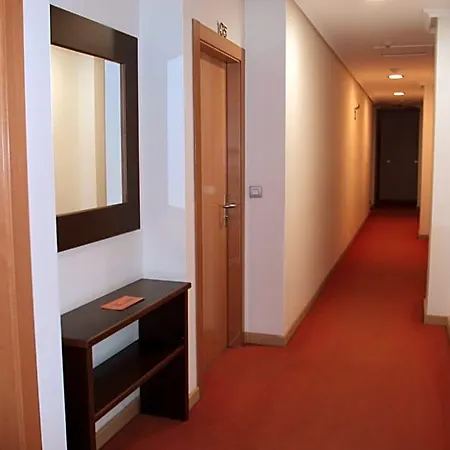 Alfageme Hotel