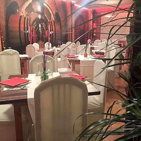 Hotel Alfageme 2*