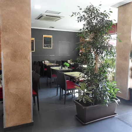 Hotel Alfageme 2*