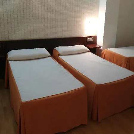Hotel Alfageme 2*